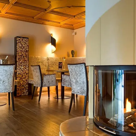 Otel Fanes Selva di Val Gardena