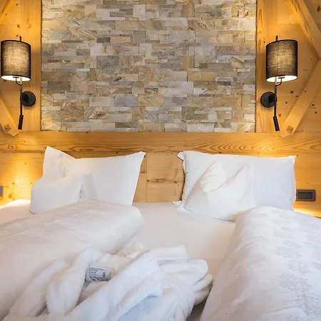 Fanes Otel 4*